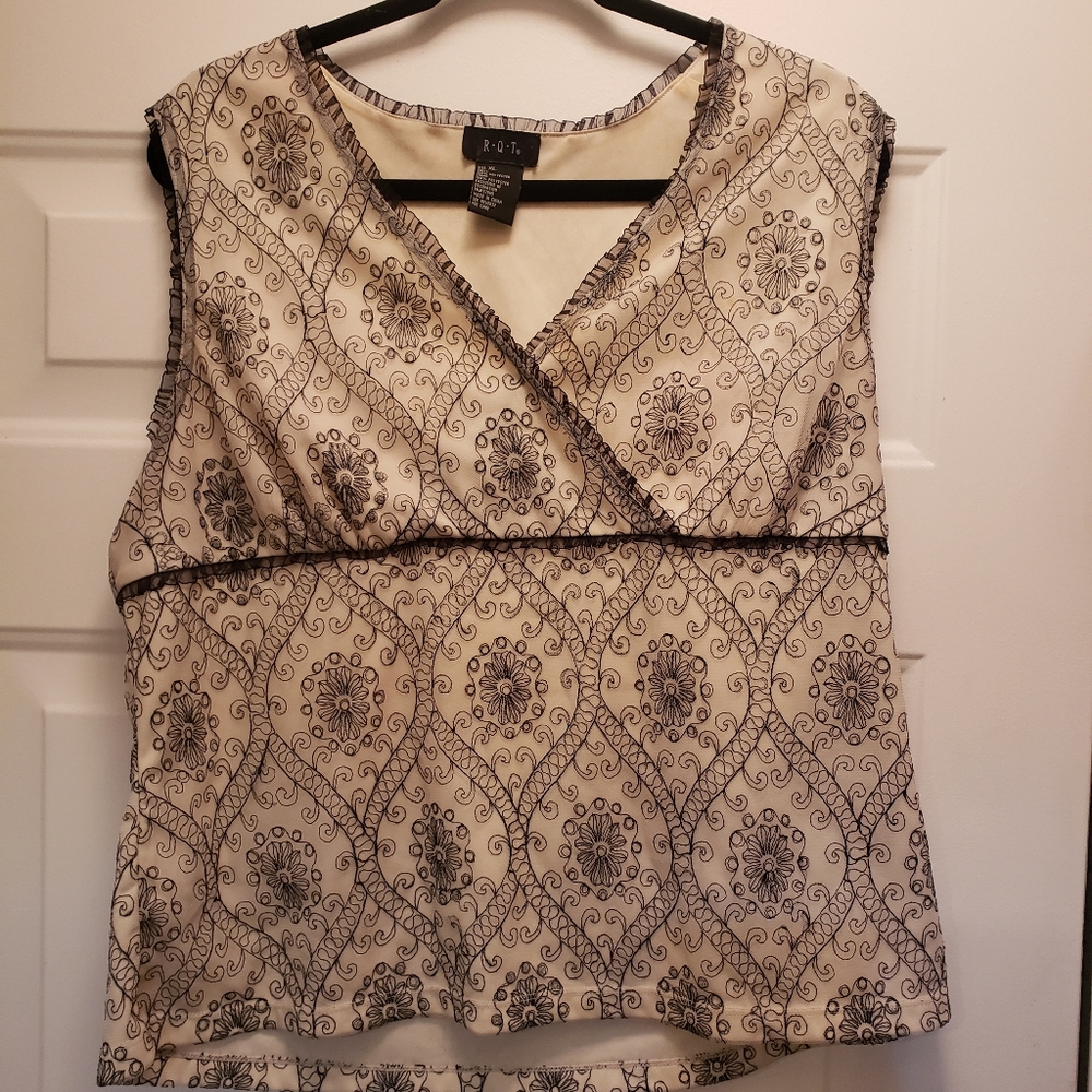 Sleeveless top